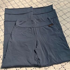 Matilda Jane size medium women’s pants